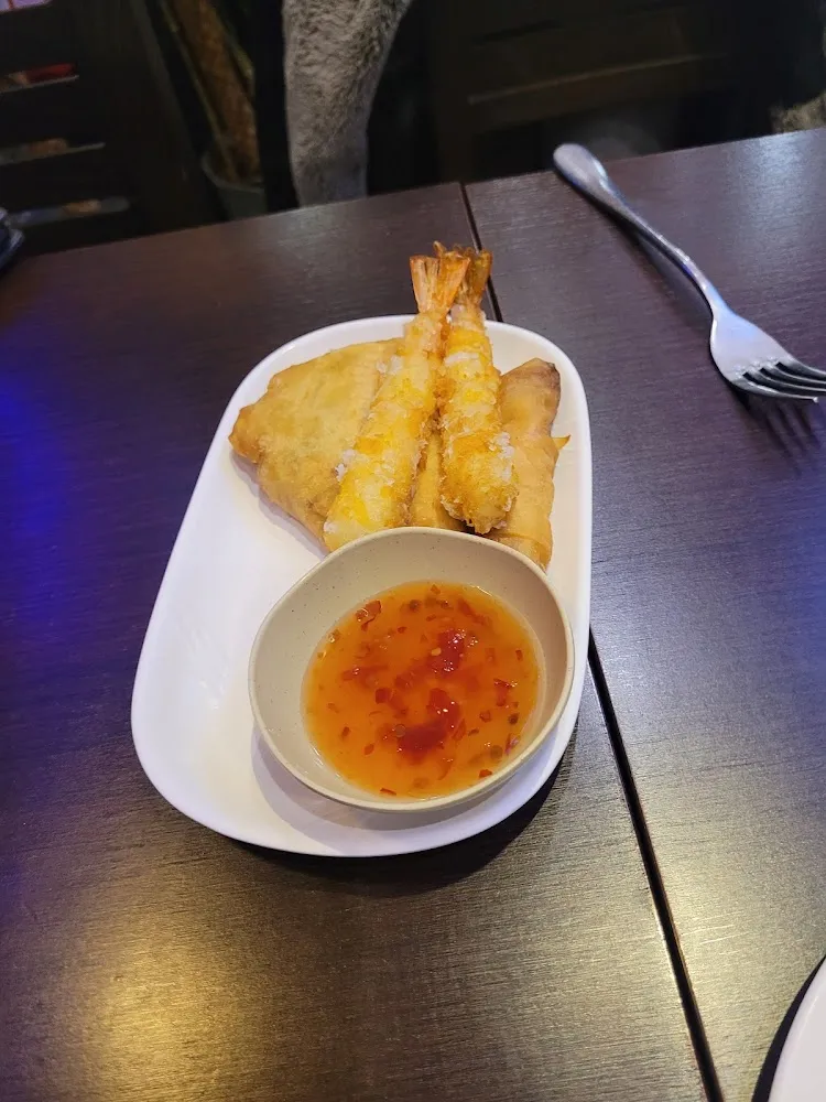 Samoussa Crevettes Tempura Et Nems Crevettes